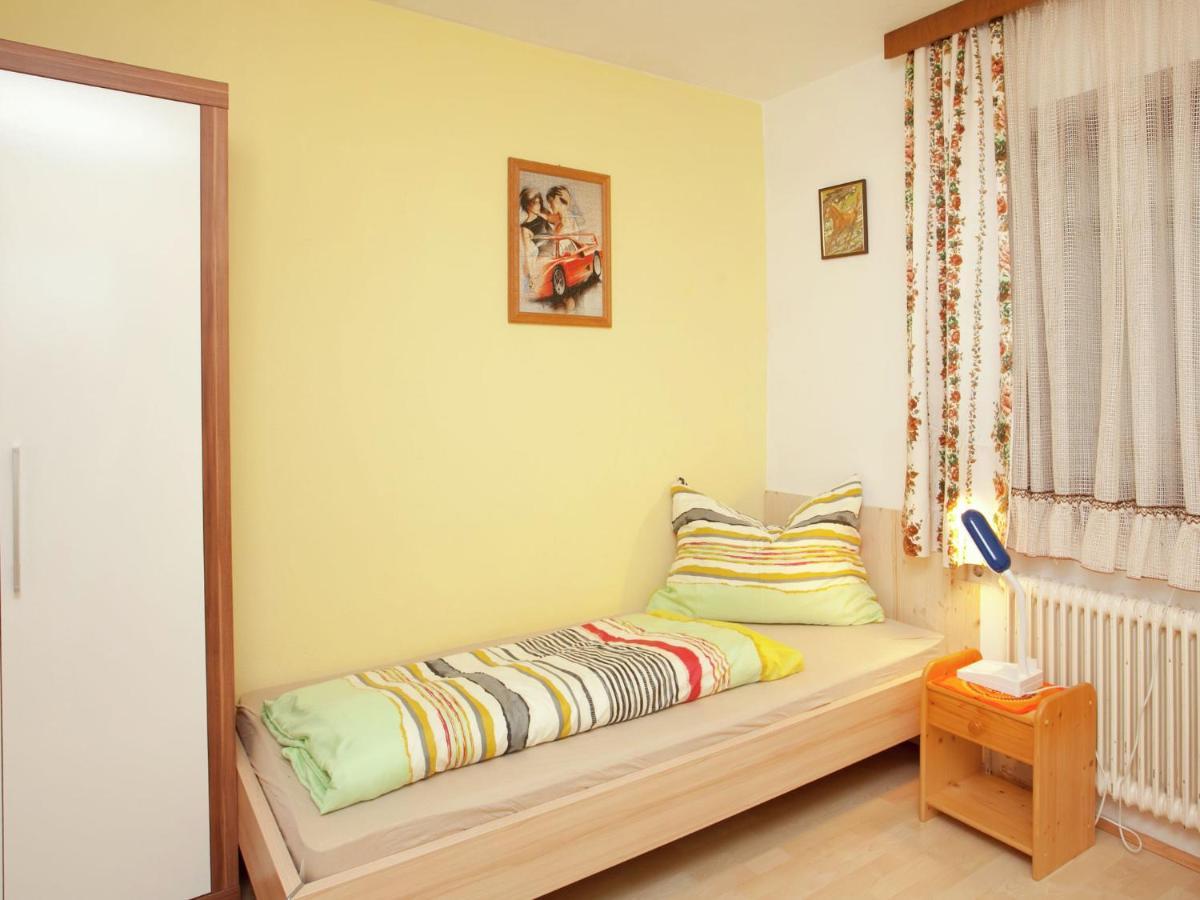 Sunny Holiday Flat With Balcony Ваграйн Екстериор снимка