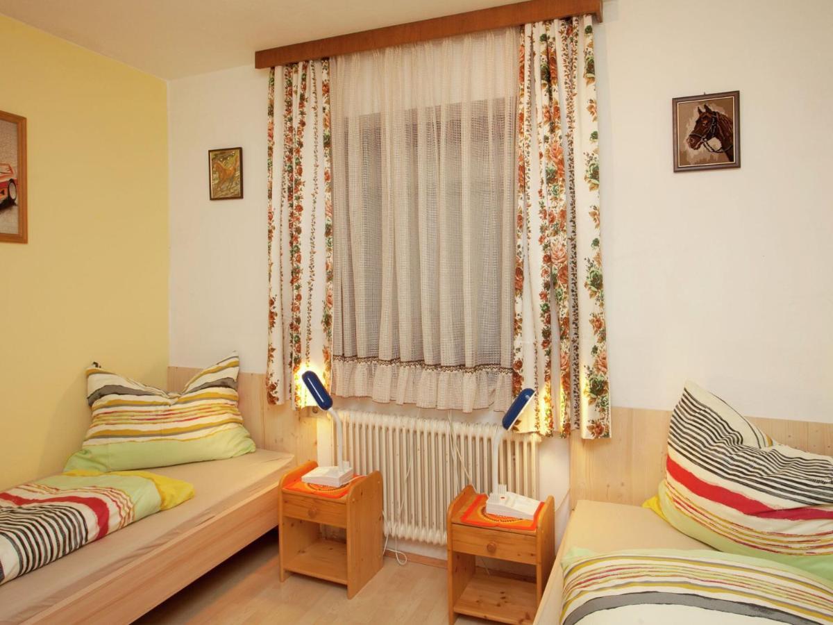 Sunny Holiday Flat With Balcony Ваграйн Екстериор снимка