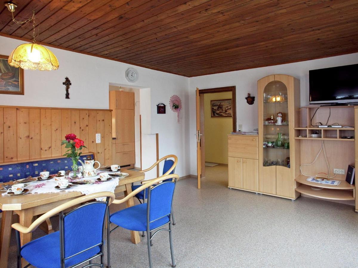 Sunny Holiday Flat With Balcony Ваграйн Екстериор снимка